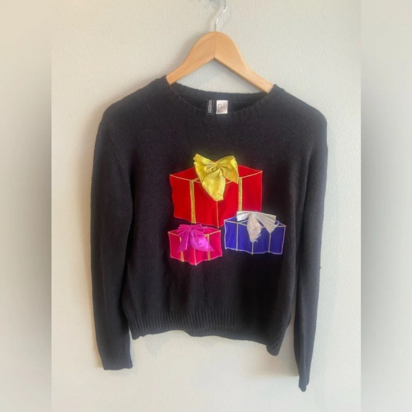 H&M Sweaters - H&M Ugly Christmas Holiday Party Sweater Black Small